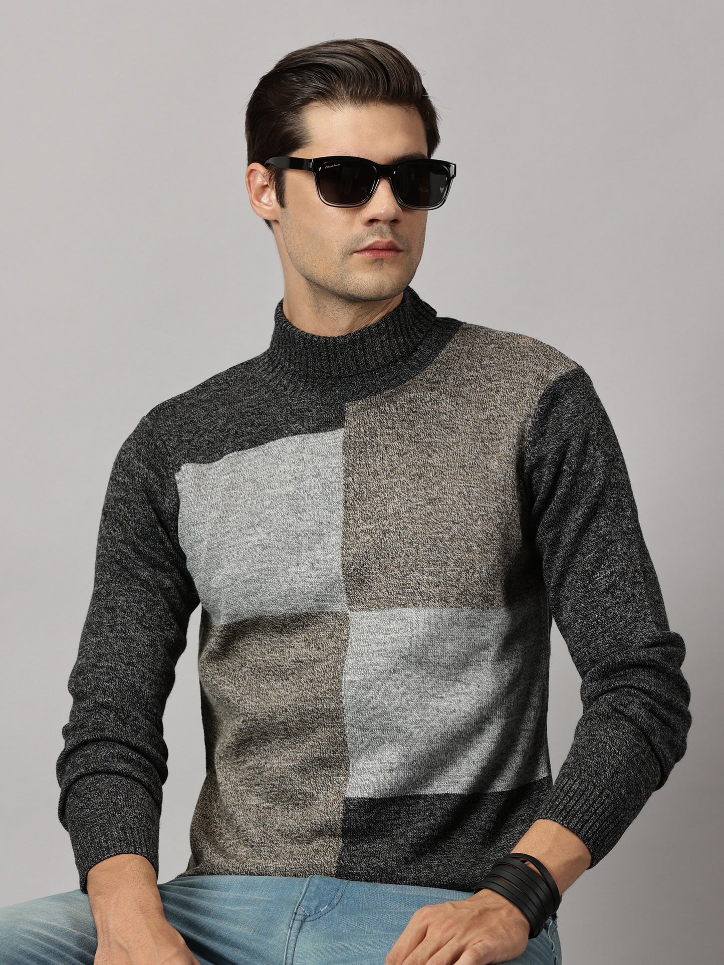 Earth Colorblock Turtle Neck Sweater