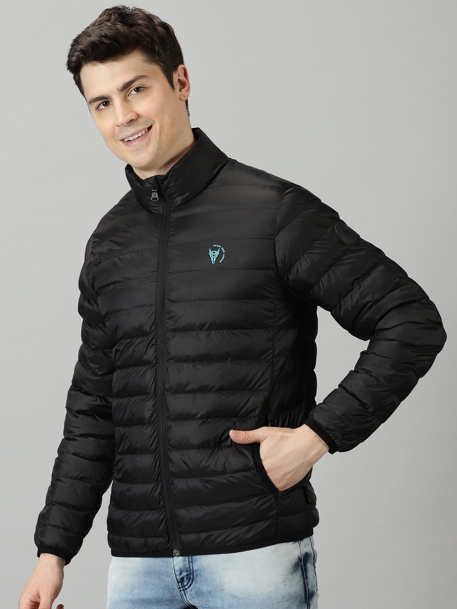 Pure Black Essential Pouch Jacket