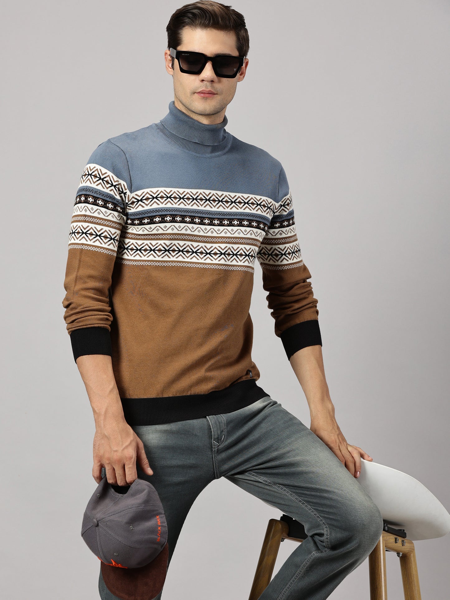 Sapphire Camel Turtle Neck Sweater