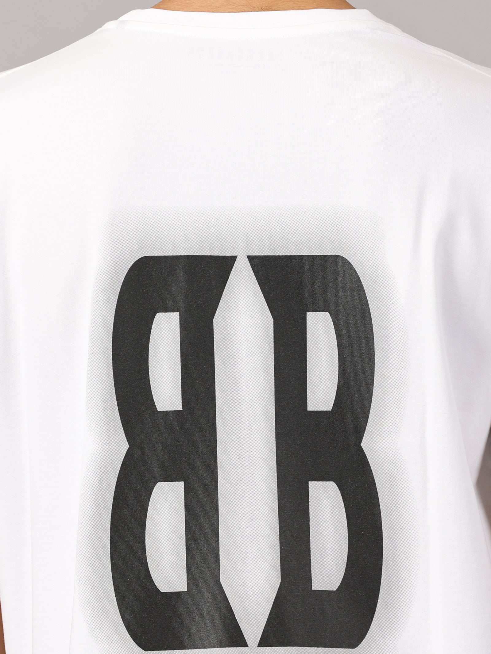 White Raven Crew